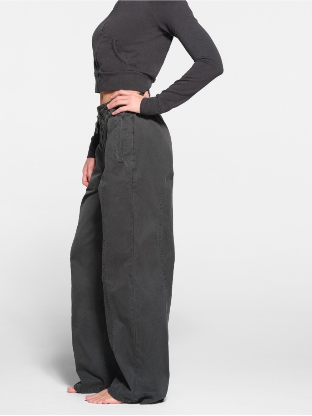 SKIMS LIMITED  outdoor woven pants